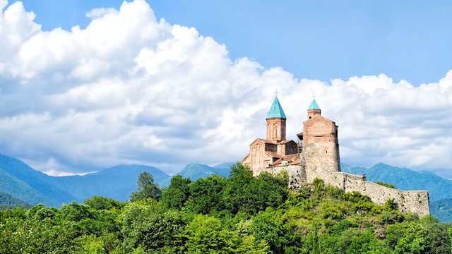 Kvareli in the vicinity