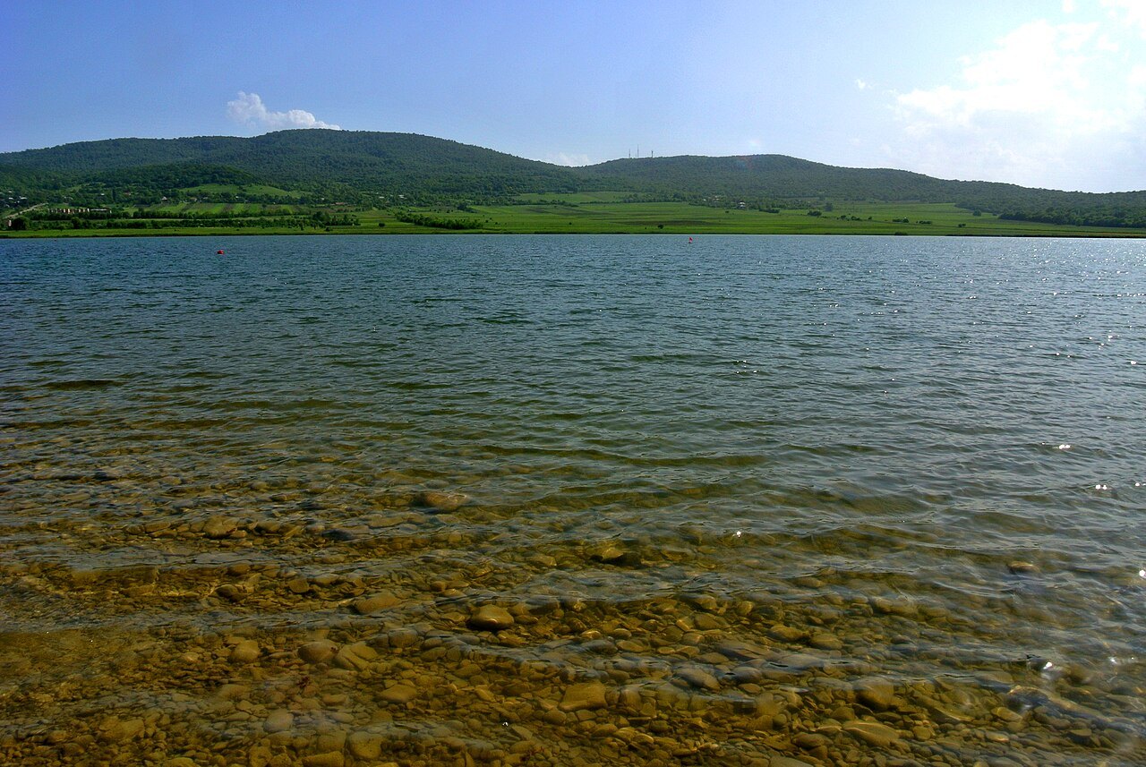 Bazaleti Lake — Hotels