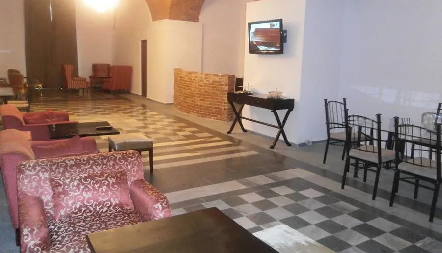 RCHEULI PALACE — Photo 15