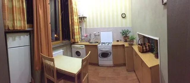 Apartment on Rustaveli — Photo 5