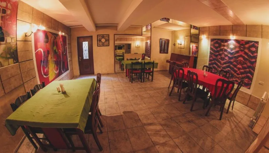 Rogas Home — Photo 18