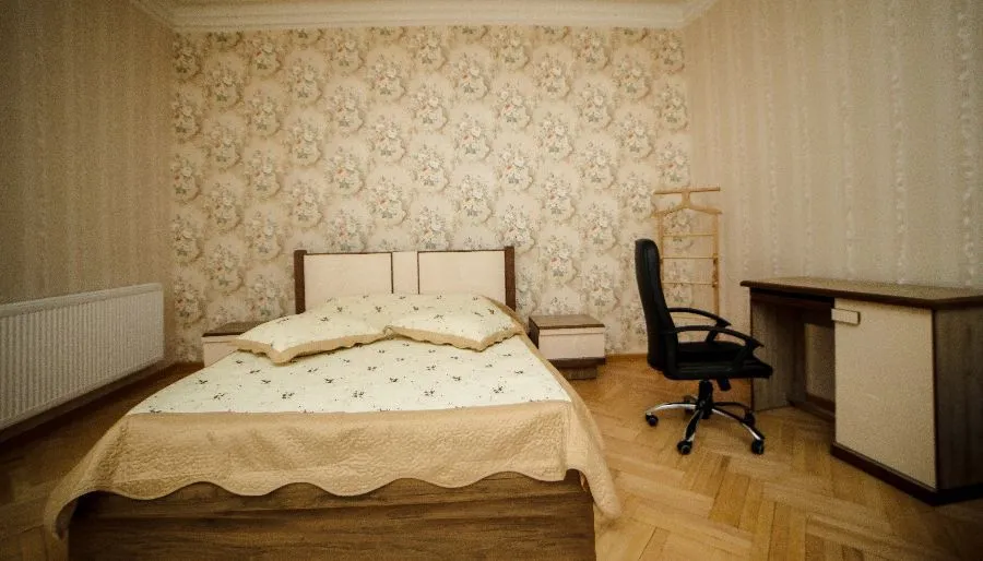 Tiflis26 — Photo 11