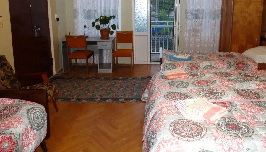 Friends house — Photo 25