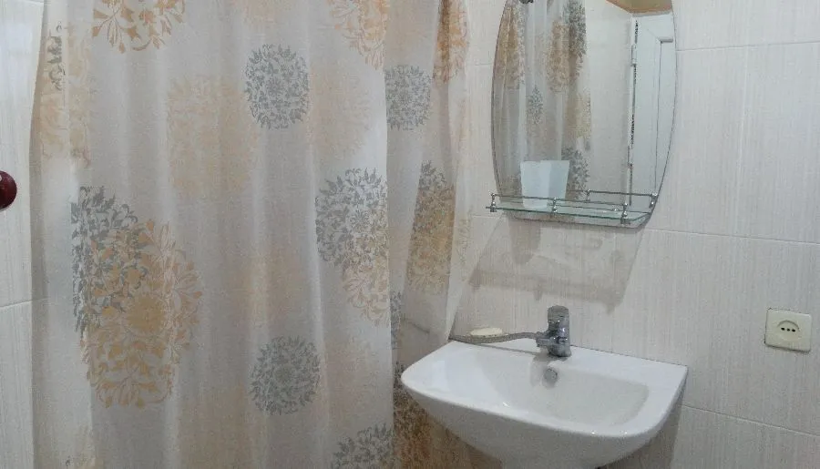 Friends house — Photo 1