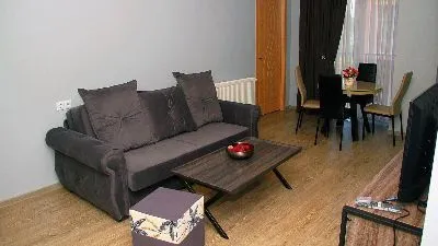 Nina's house