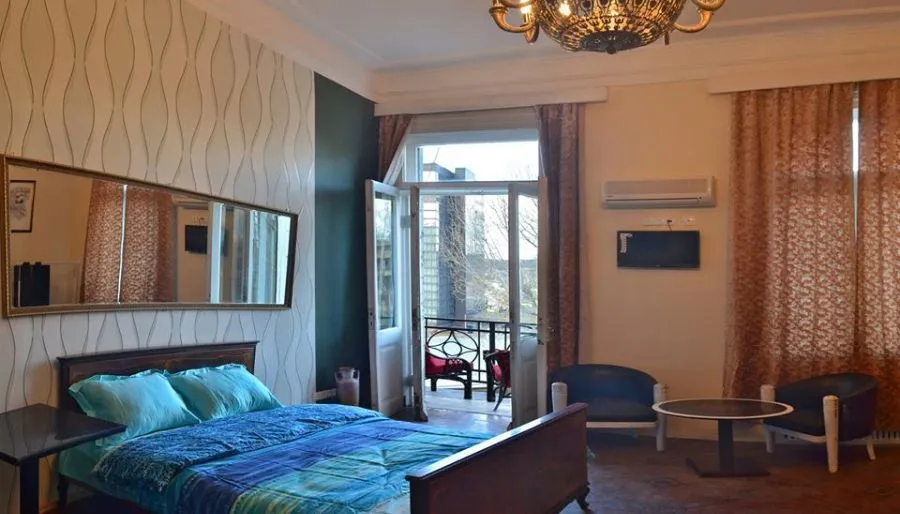 TiflisLux Boutique Guest House — Photo 37