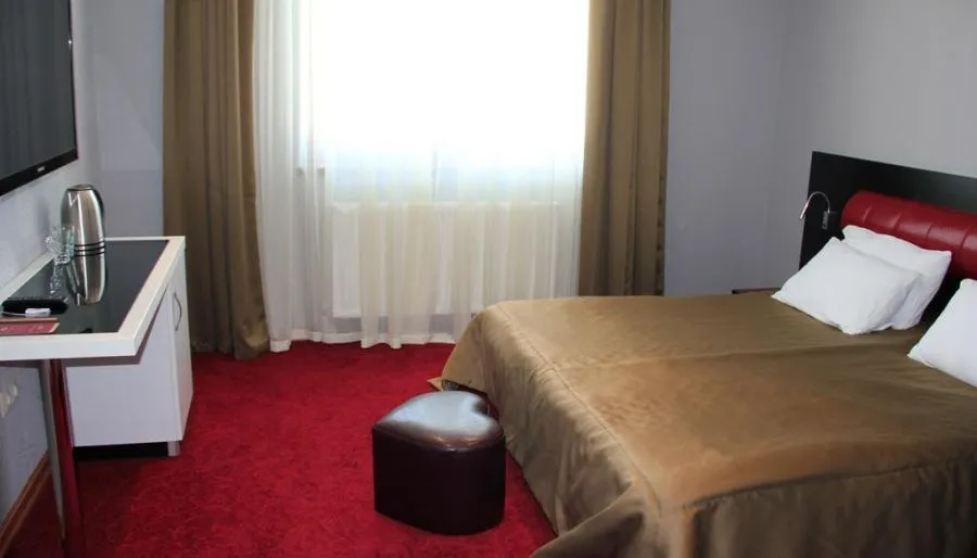 Hotel Villa Palace — Photo 81