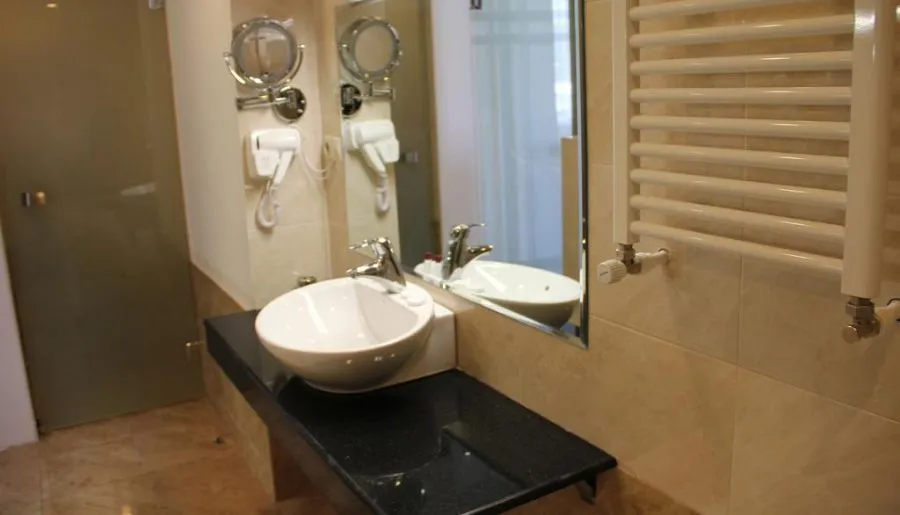 Hotel Villa Palace — Photo 46