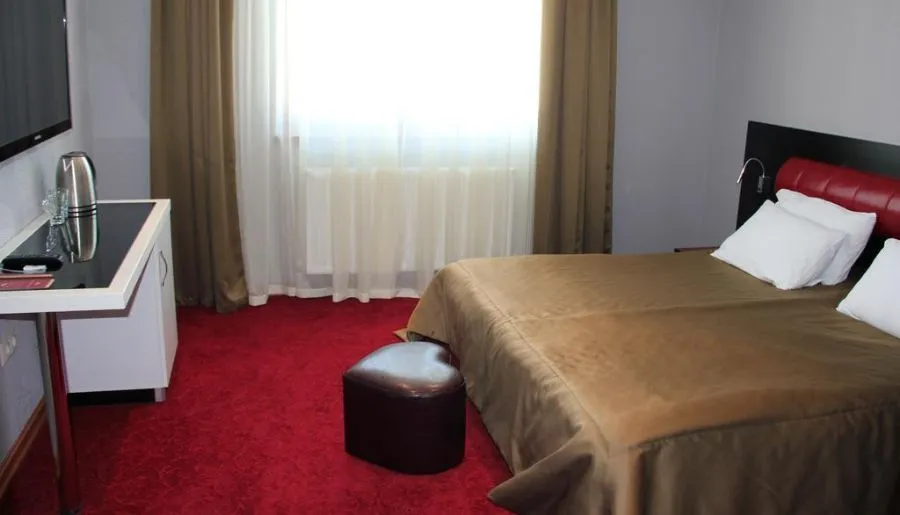 Hotel Villa Palace — Photo 47