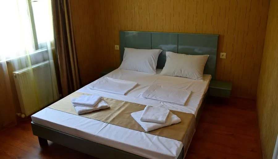 Hotel Crossway — Photo 20
