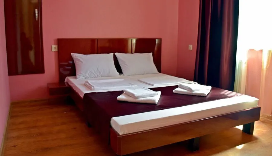 Hotel Crossway — Photo 14