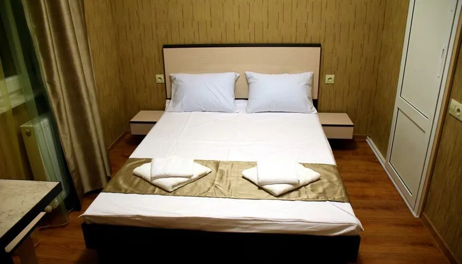 Hotel Crossway — Photo 18