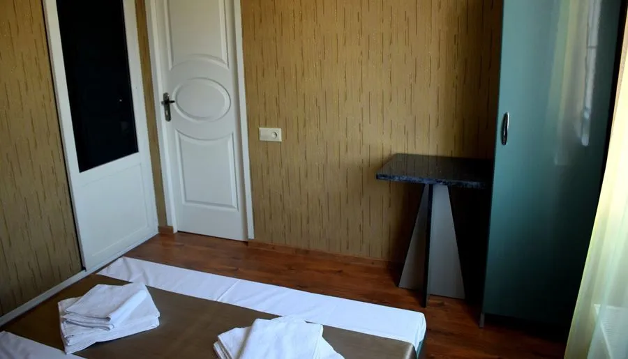 Hotel Crossway — Photo 19