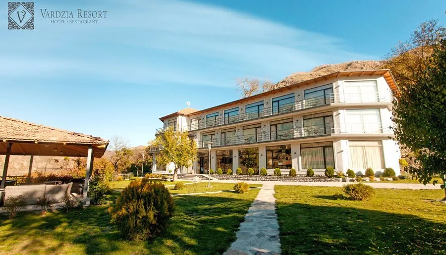 Vardzia Resort — Photo 29