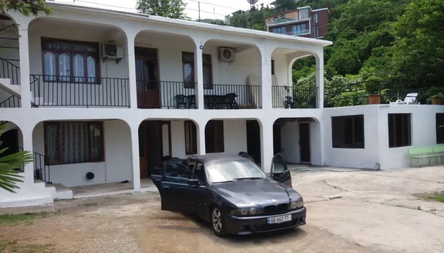 Jaba House — Photo 3
