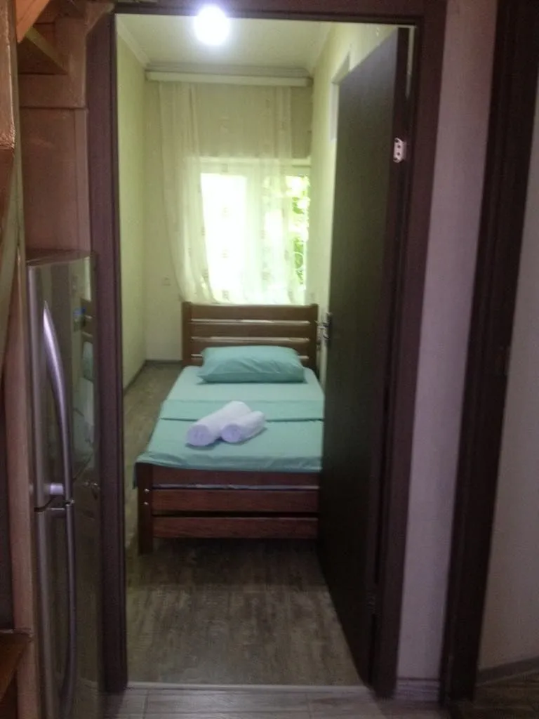 Ketevan Apartment — Photo 10