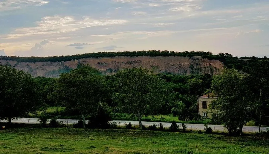 Lika's Guesthouse — Photo 13