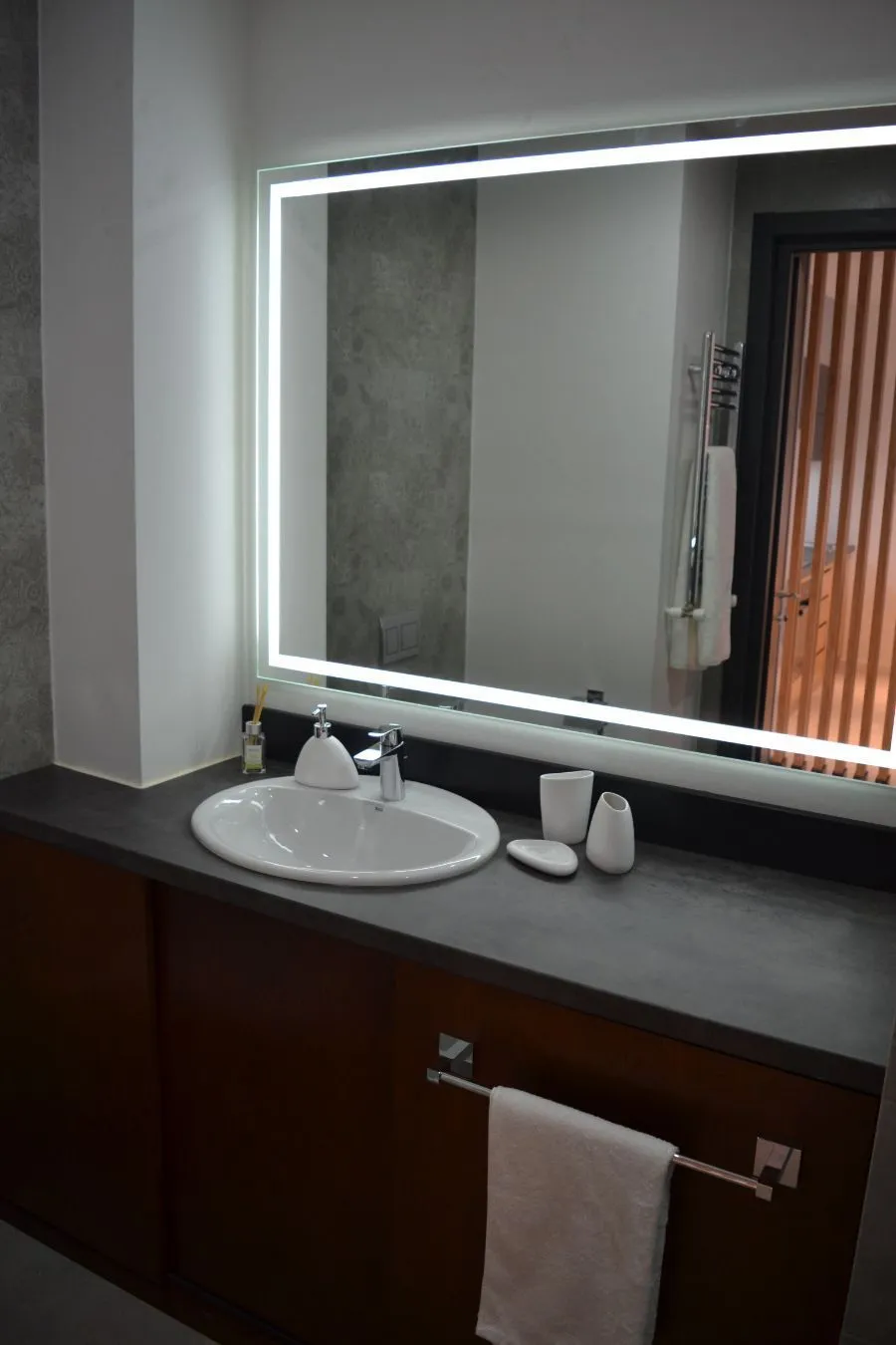 Poti Apartments, flat 6 — Photo 12
