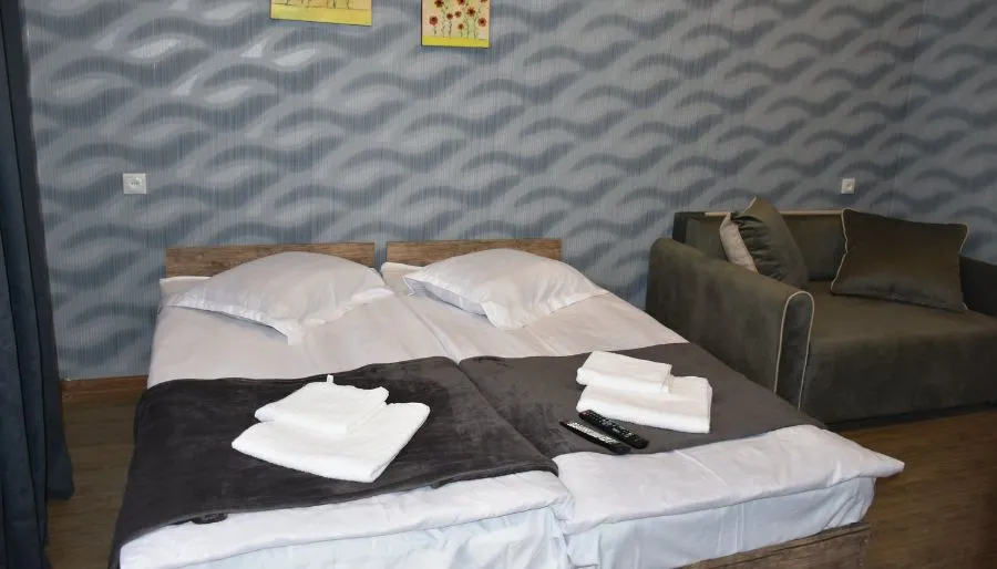 Ira's Apartment 1 — Photo 9