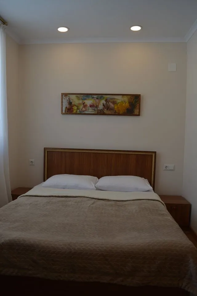 Manoni's Guesthouse — Photo 88