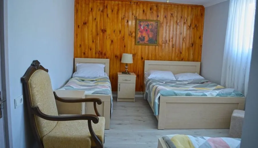 Manoni's Guesthouse — Photo 66