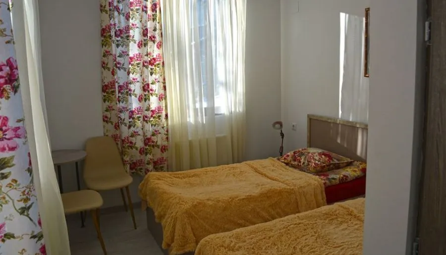 Manoni's Guesthouse — Photo 59