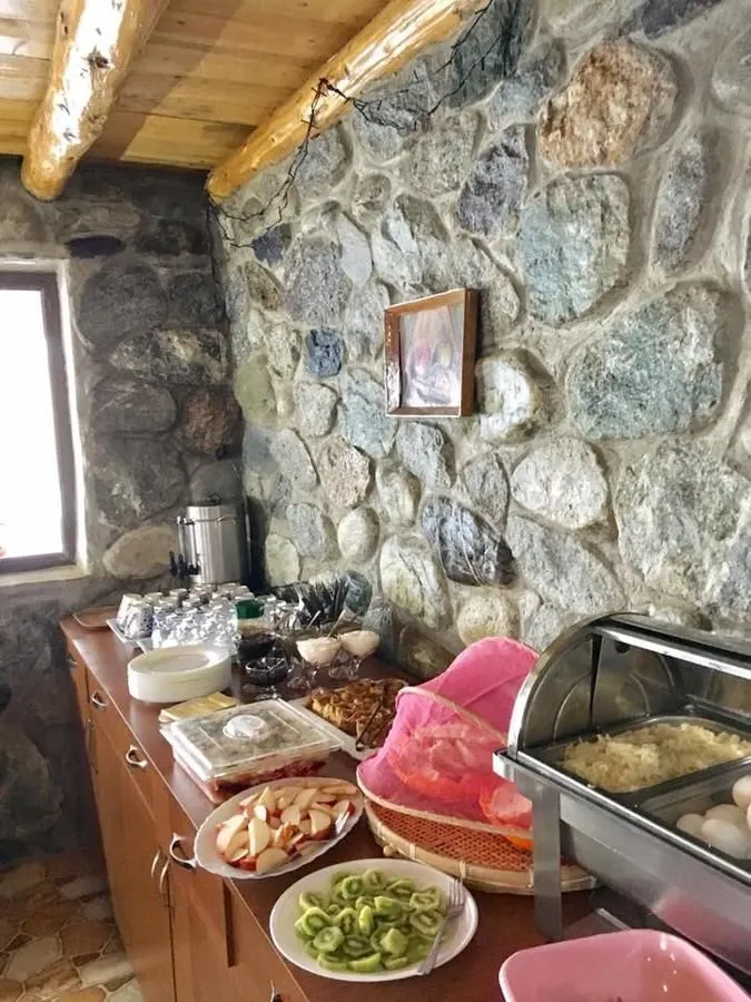 Manoni's Guesthouse — Photo 35