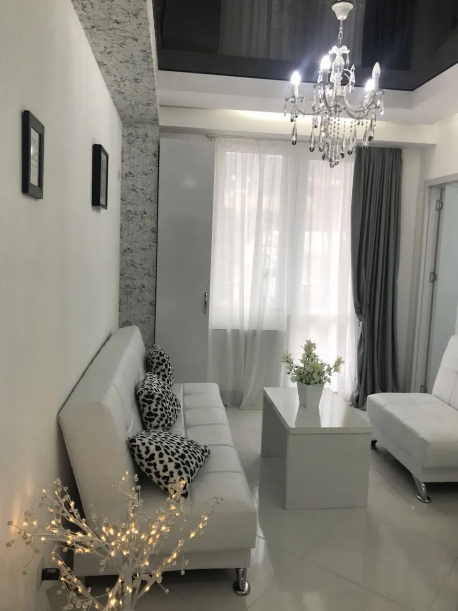 Mzia's Apartment — Photo 4