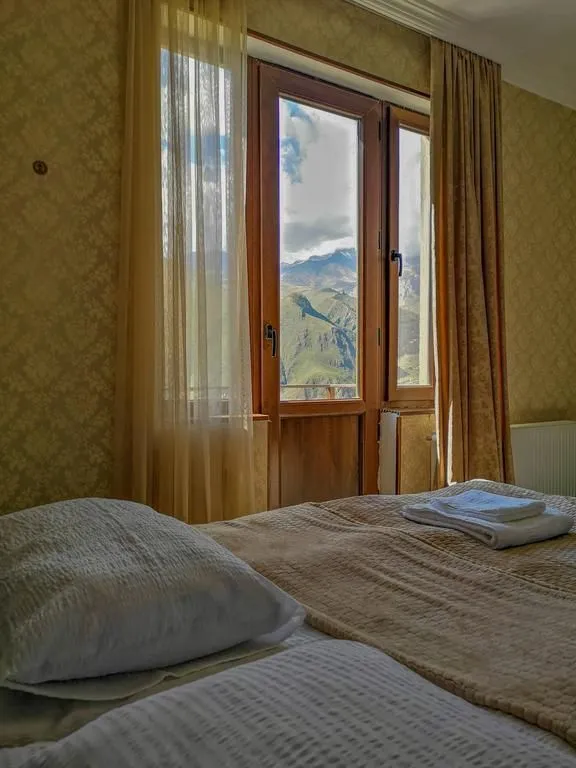 NIKOLO — Photo 47