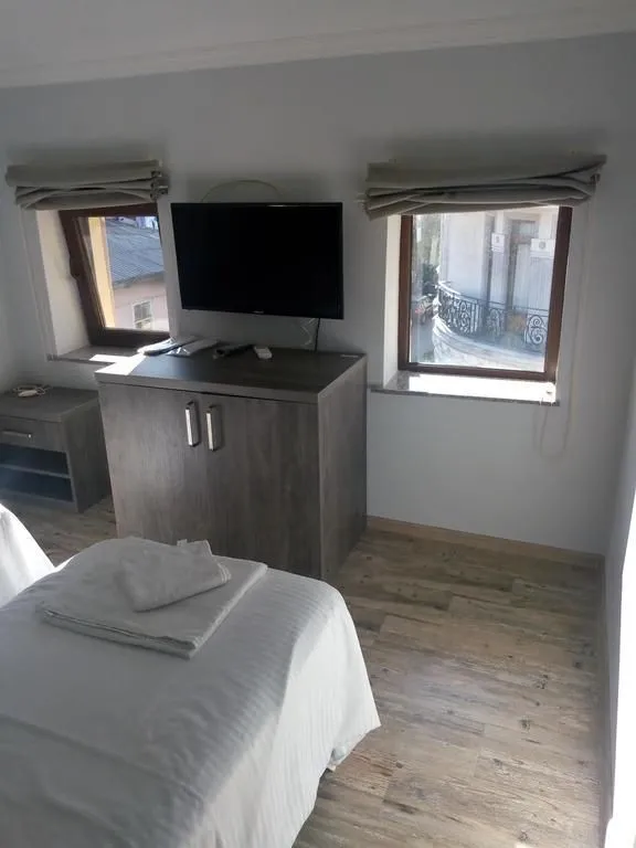 Hotel Batu — Photo 32