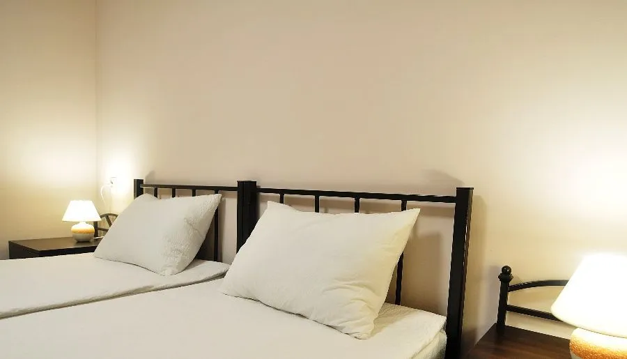 LIGHT HOTEL — Photo 36