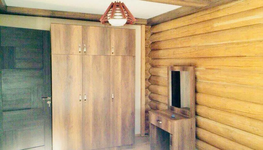 Wooden Cottage — Photo 30
