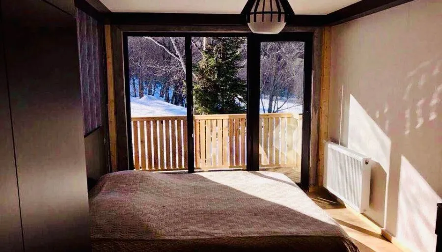 Wooden Cottage — Photo 17