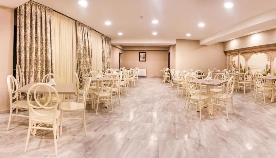 Sapphire Hotel & Spa Bakuriani — Photo 28