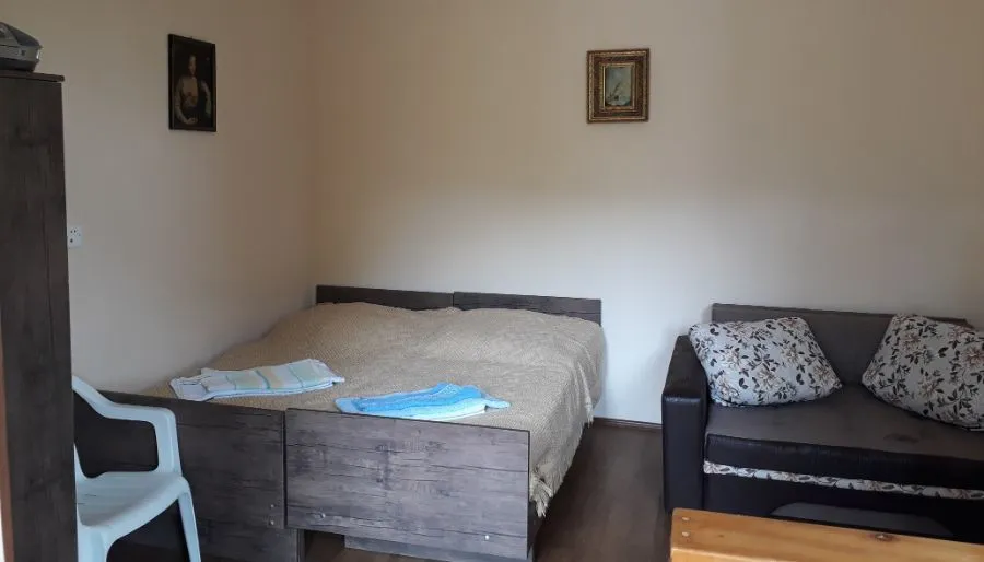 Ivan's House — Photo 10