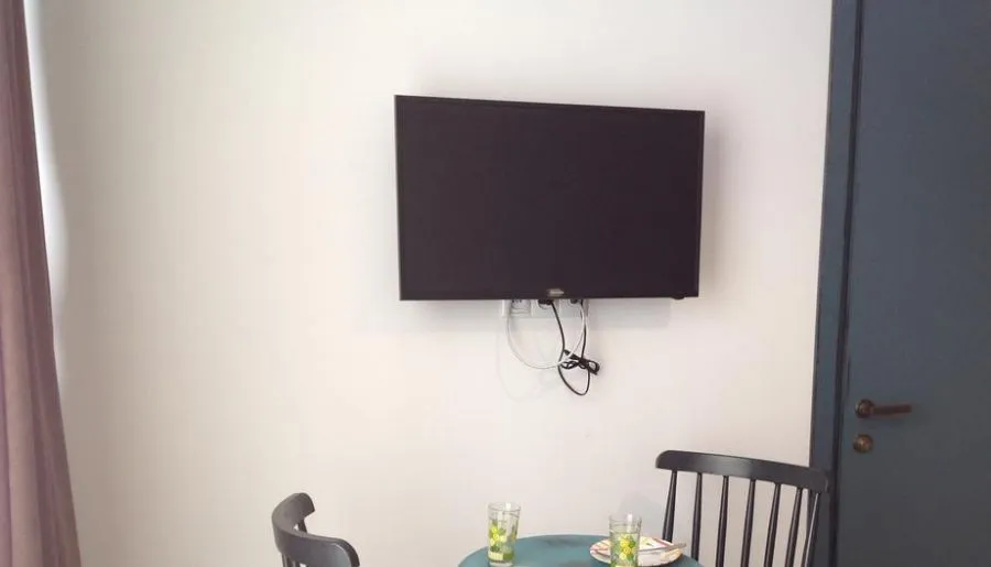 Mgzavrebi, apartment 408 — Photo 14