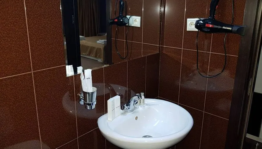 Hotel Grand Vejini — Photo 41