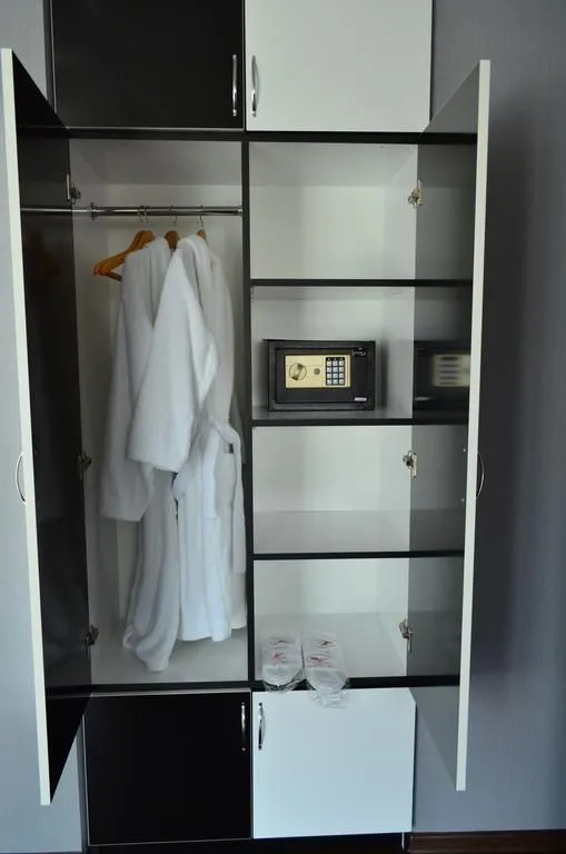 Hotel Grand Vejini — Photo 55