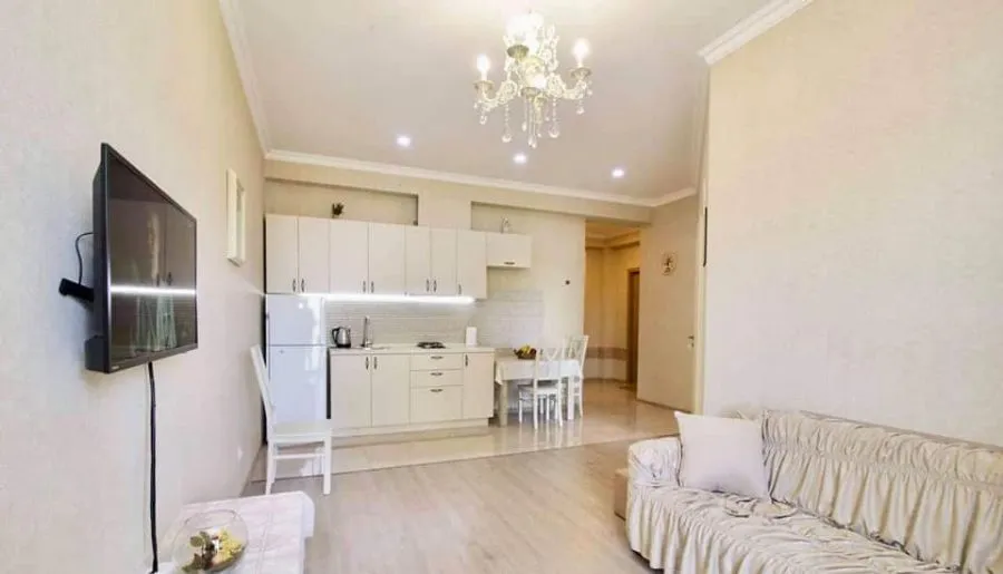 Catherine's apartment — Photo 9
