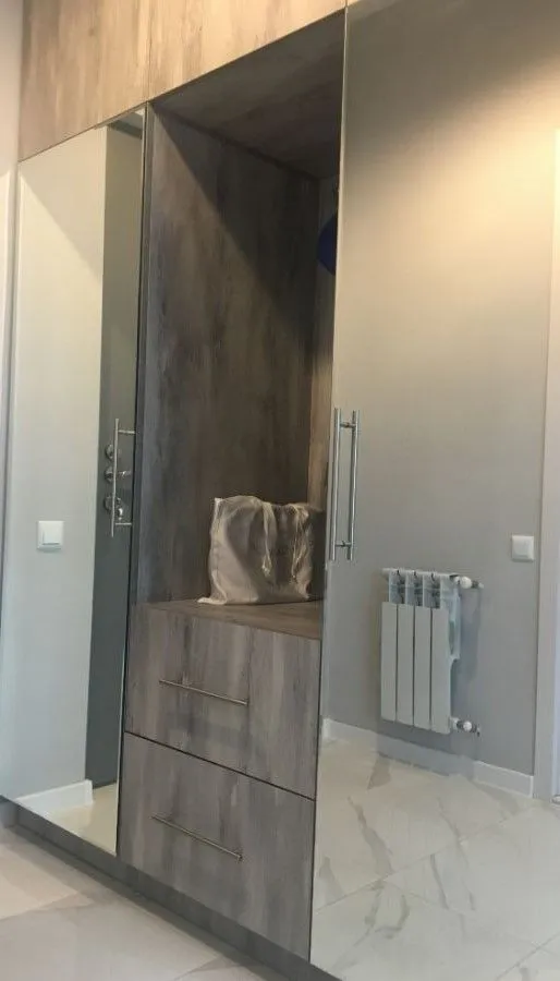 Cozy Apartment in the centre near Holiday Inn Hotel — Photo 9