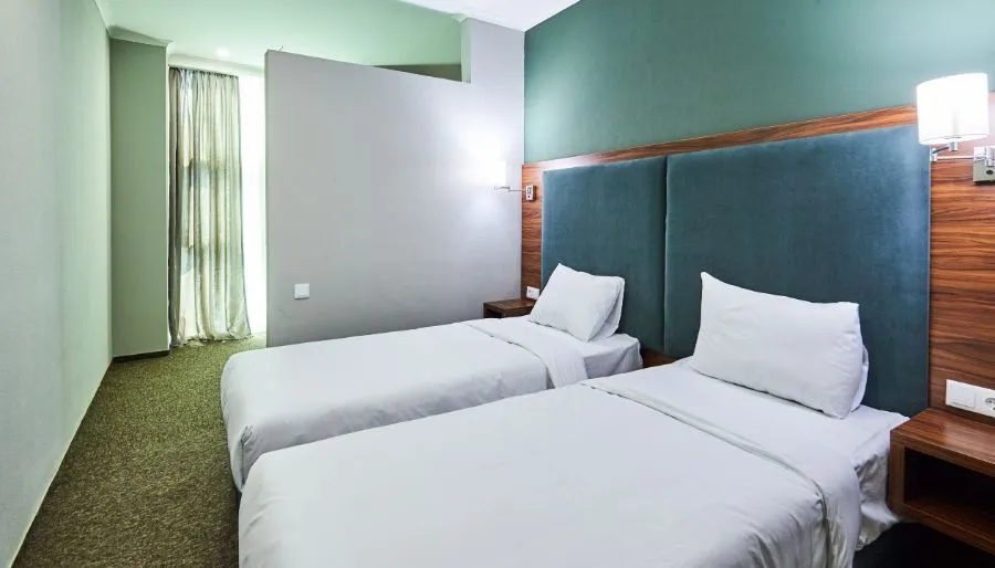 GREEN TOWER — Photo 61
