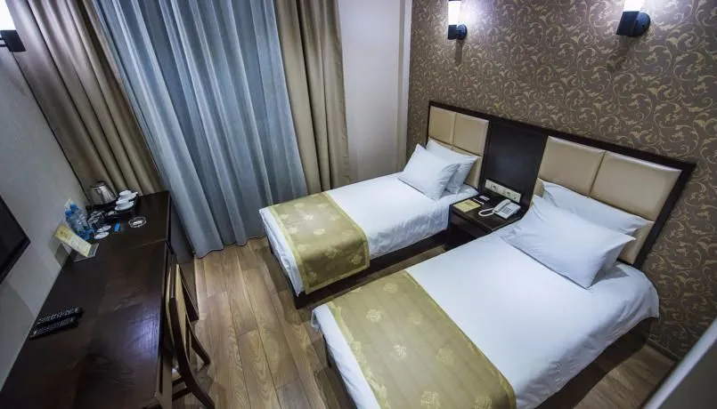 Tbilisi inn — Photo 22