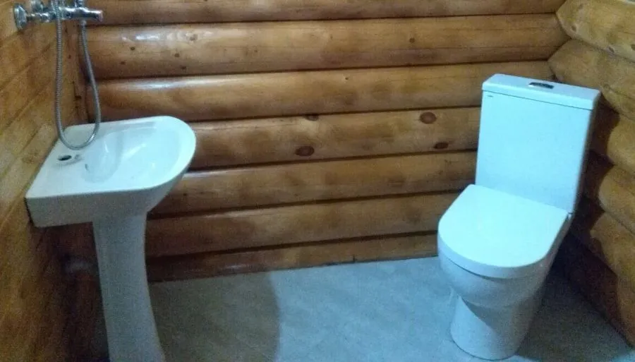Wooden House — Photo 36