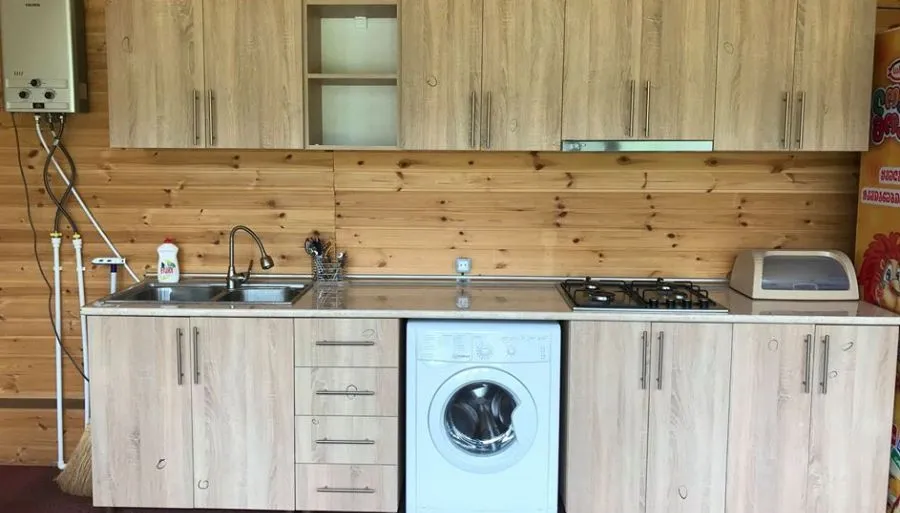 Wooden House — Photo 40