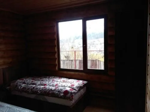 Wooden House — Photo 19