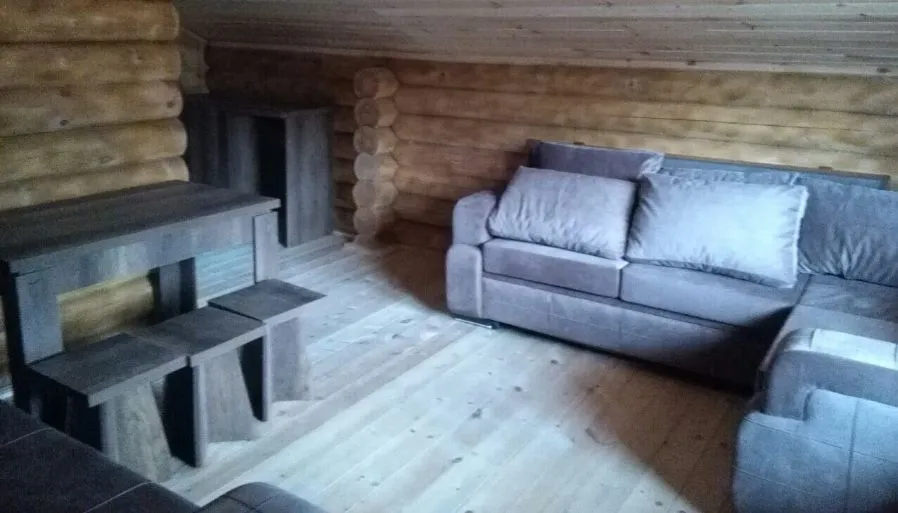 Wooden House — Photo 20