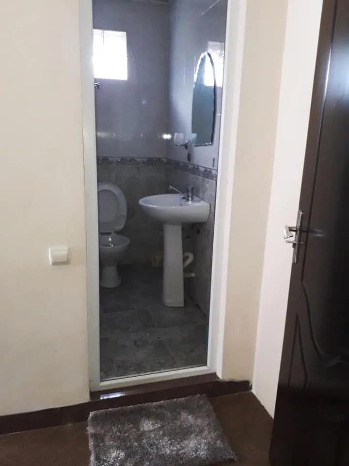 Mate House — Photo 24