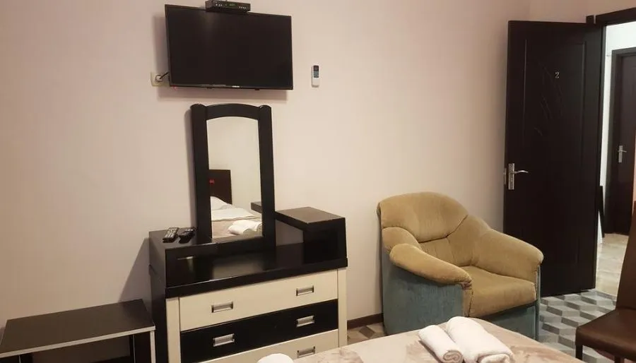 HOTEL GOLDEN STAR — Photo 36