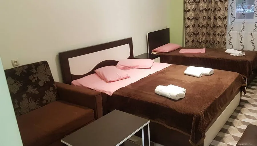 HOTEL GOLDEN STAR — Photo 18