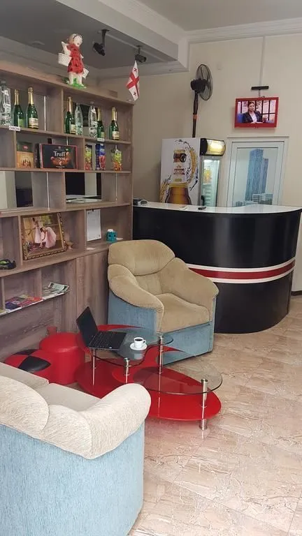 HOTEL GOLDEN STAR — Photo 10